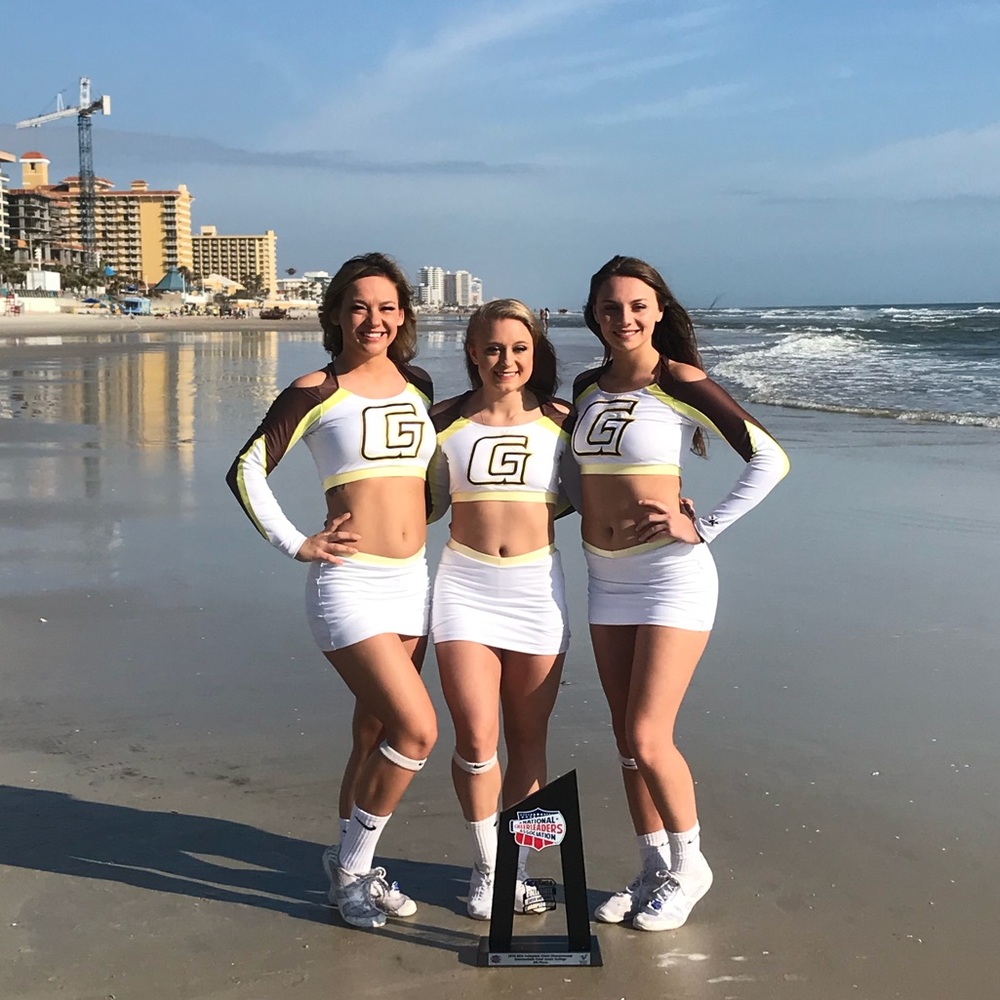 Meet your Posher, Sabrina